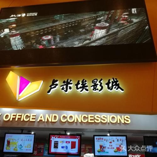 操的美女流白浆视频的相关介绍