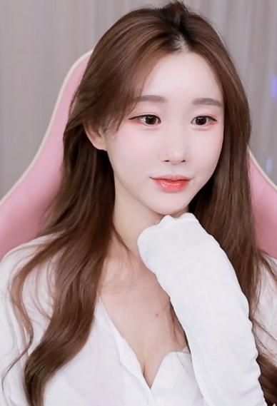 熟女骚话的相关介绍