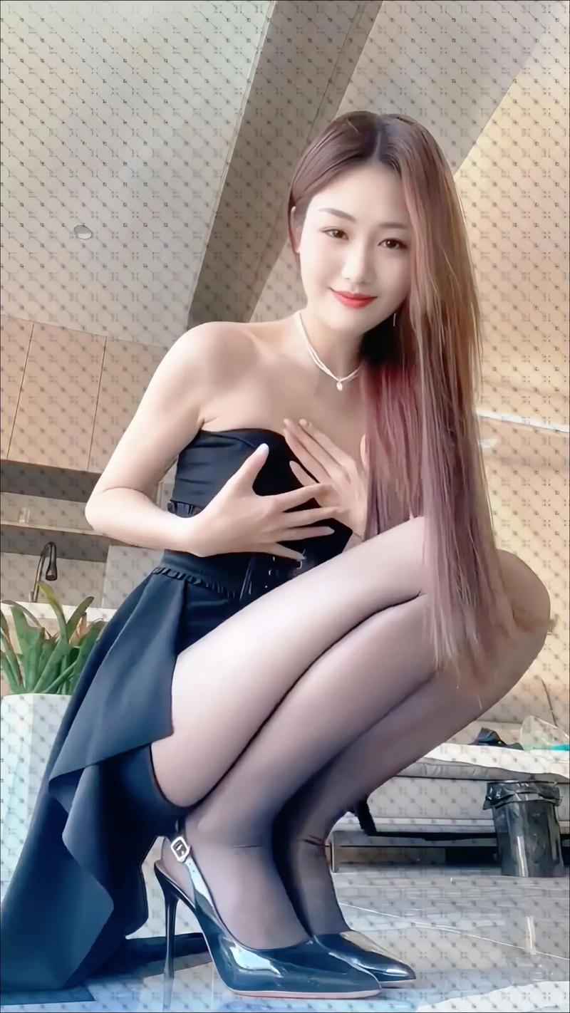 激情久久久久影院蜜桃av的相关介绍