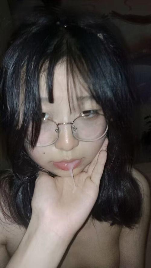 性感少妇中出白浆的相关介绍