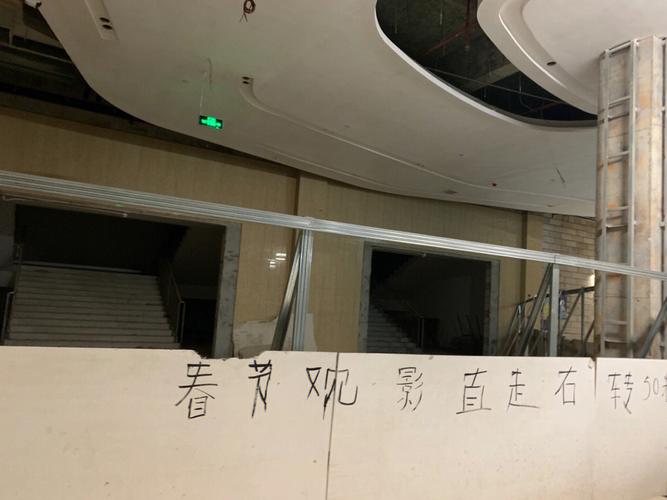 爆操美女老师.的相关介绍