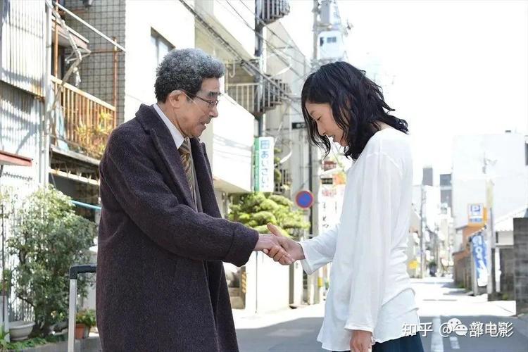 中文人妻少妇av的相关介绍