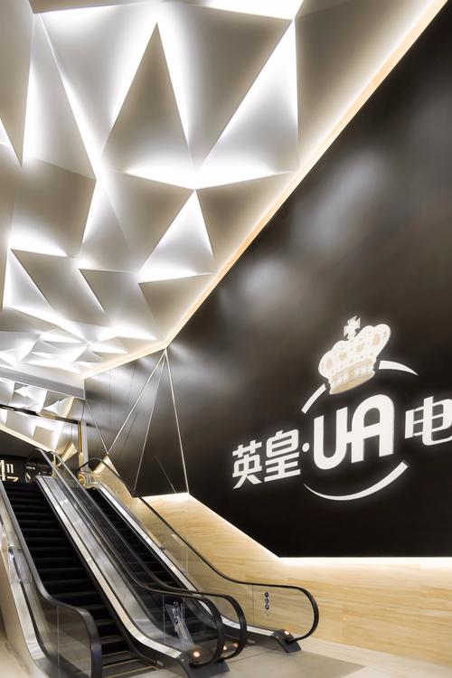 超碰人妻酒店的相关介绍
