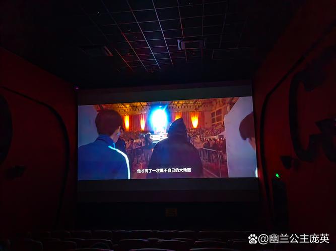 老湿影院app的相关介绍
