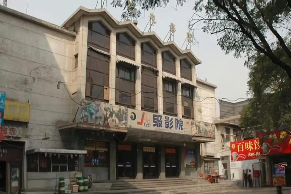 欧美乱妇13pp的相关介绍