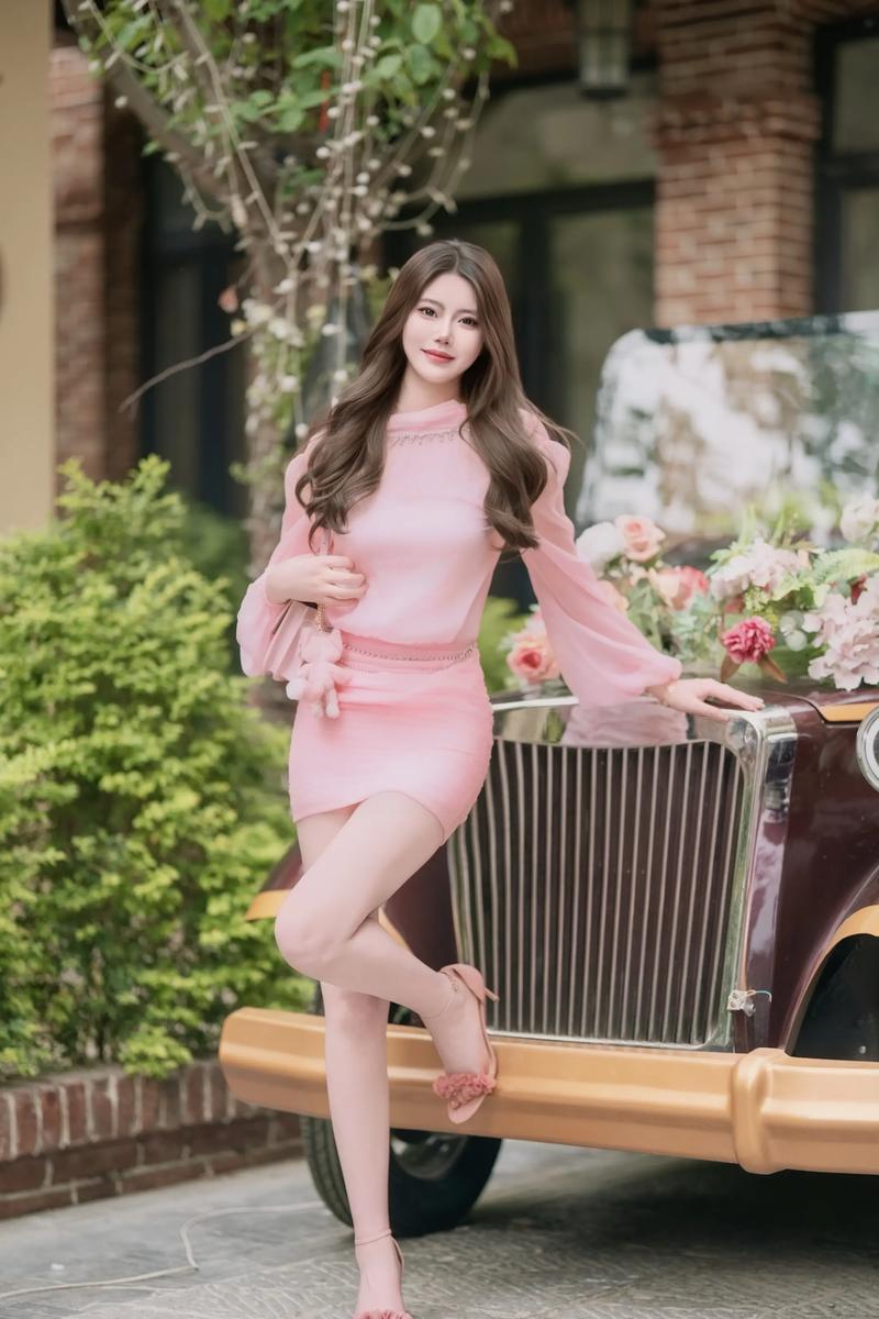 操美女白浆的相关介绍