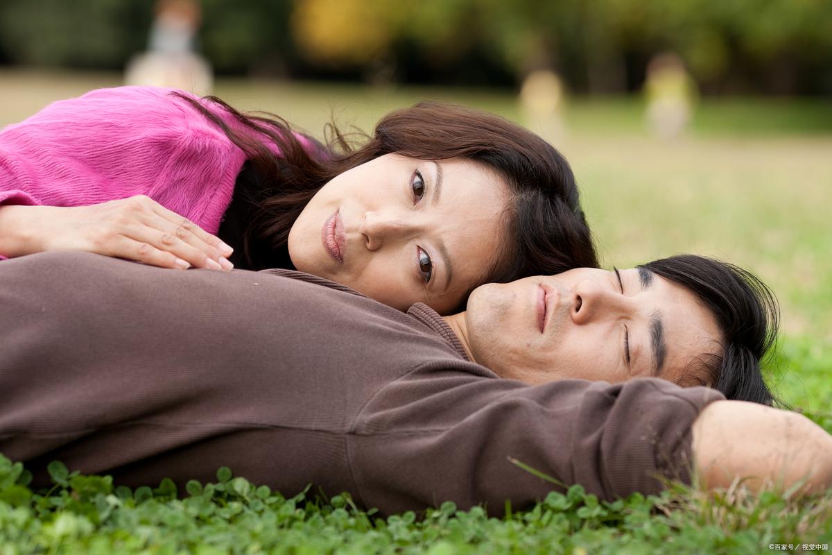 色啪啪熟妇人妻的相关介绍
