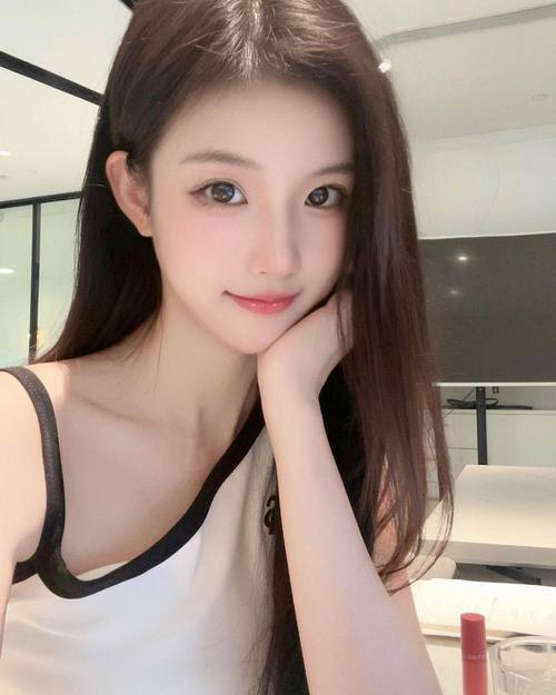 人妻啪啪三区的相关介绍