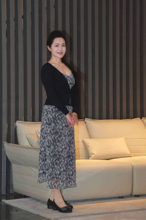 亚洲综合少妇区的相关介绍